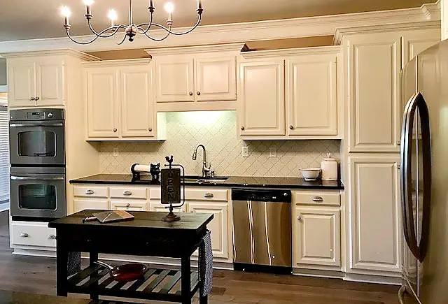 Cabinet redooring example